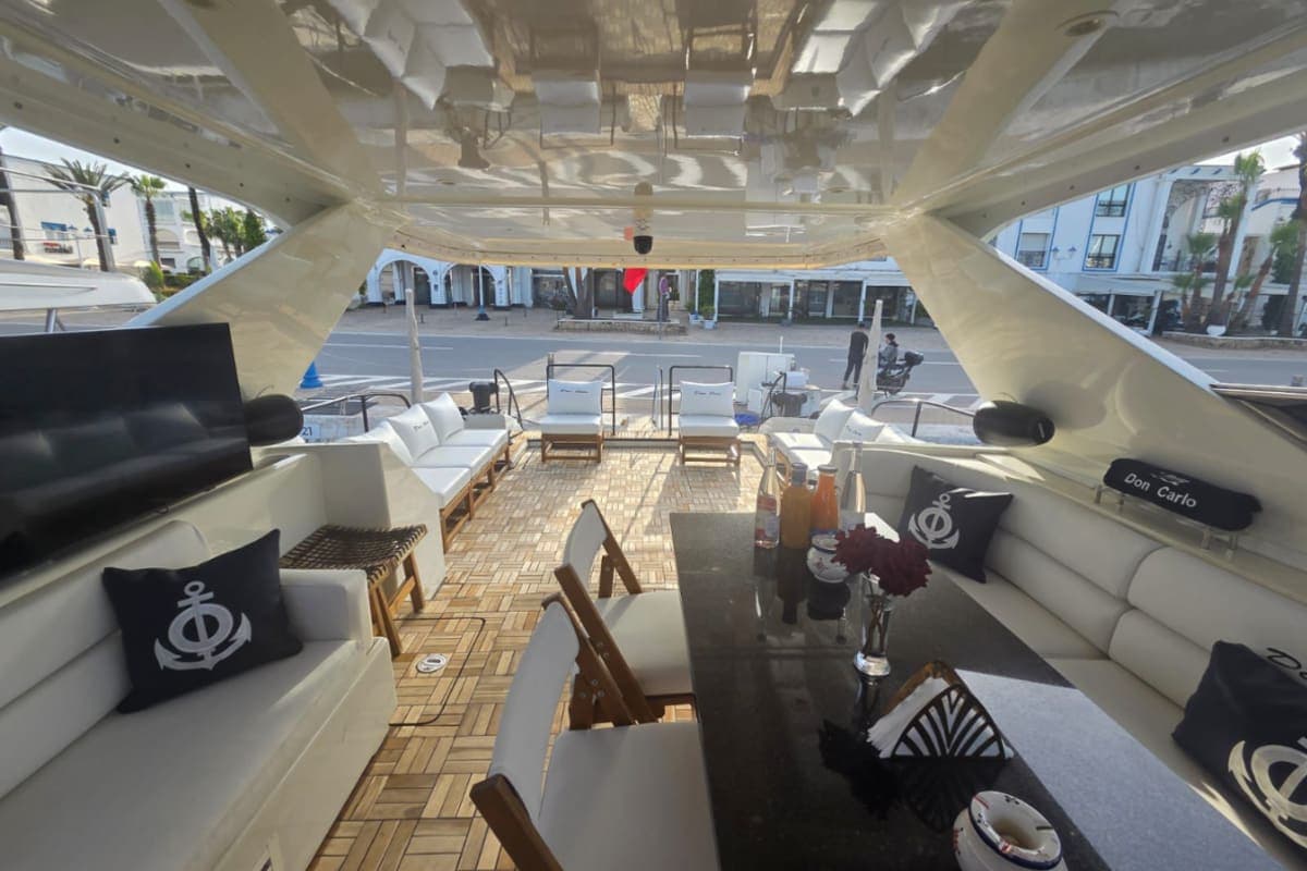 Location Yacht Tanger — Don Carlo 22m Luxe avec Transport Inclus dès 11 600 DH 3