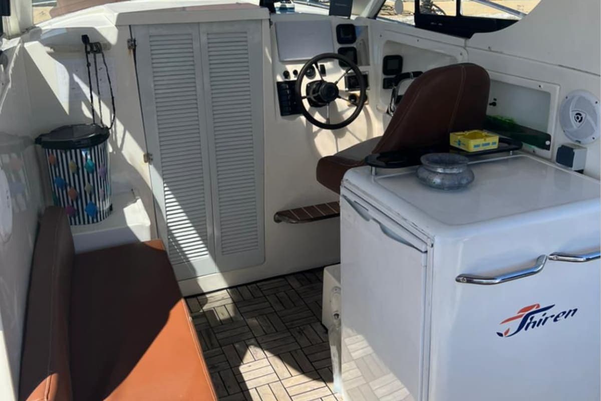 Location Bateau Eclipse II (9 m) à Marina Smir 3