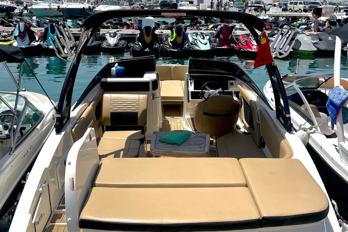 Location Bateau Sea Ray SPX 280 « Rnsas » — Marina Smir dès 1 400 DH
