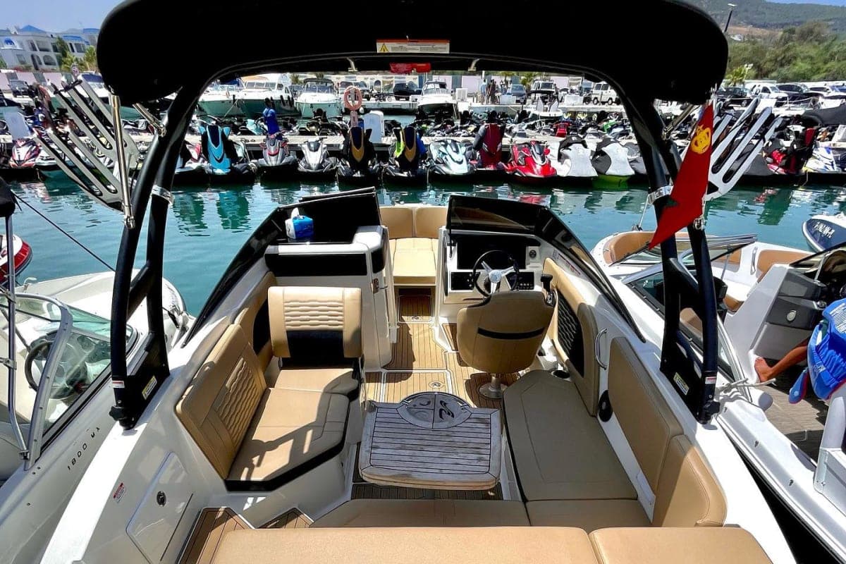 Location Bateau Sea Ray SPX 280 « Rnsas » — Marina Smir dès 1 400 DH 3